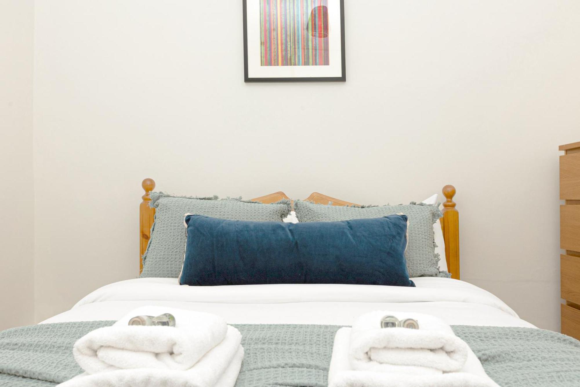 Appartamento Sunny 1br Gem In Chelsea Harbour & Coleridge Gardens